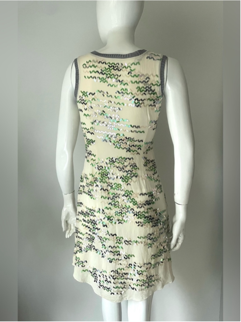 Silk Sequin Mini Dress Ivory Green Abstract Embellished Shift - Picture 2 of 7